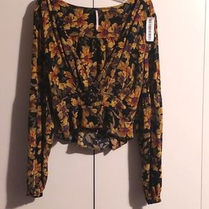 Free People floral button front Bishop sleeve Crop shirt earth tones Sma…